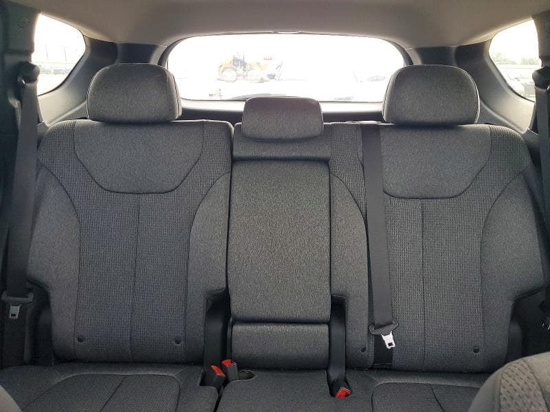 2023 HYUNDAI SANTA FE SE 10