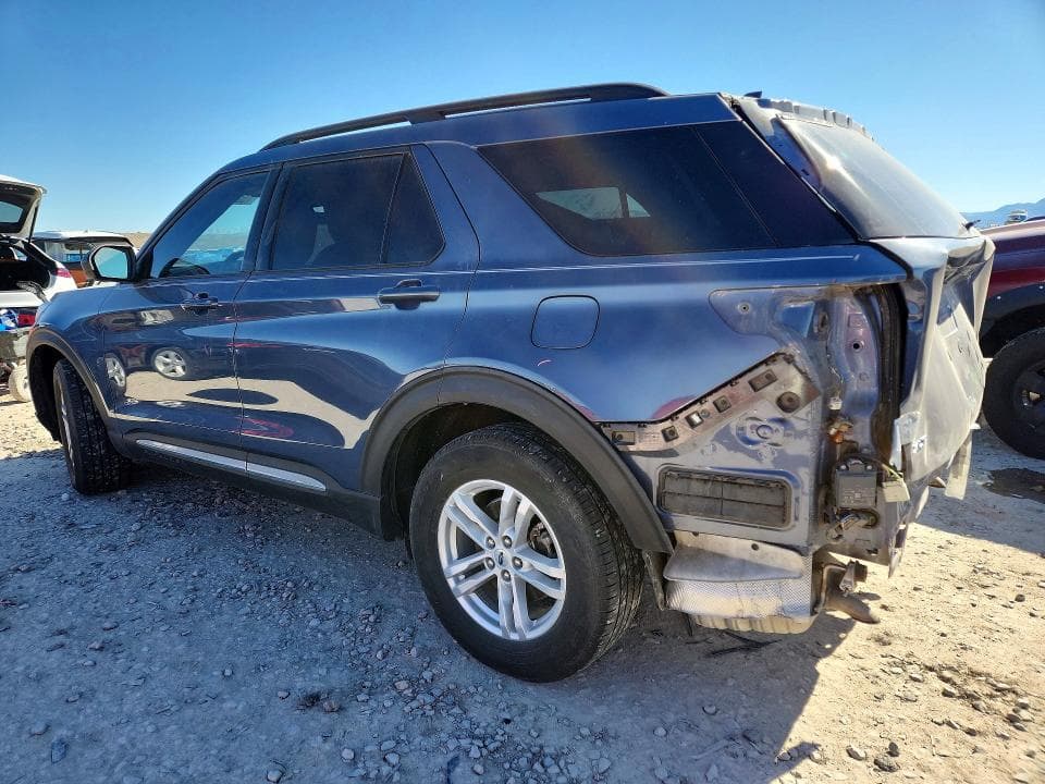 2021 FORD EXPLORER XLT 2