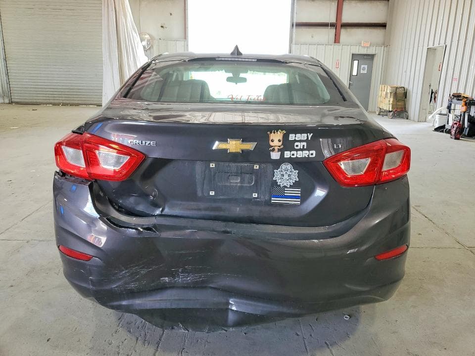 2017 CHEVROLET CRUZE LT 6
