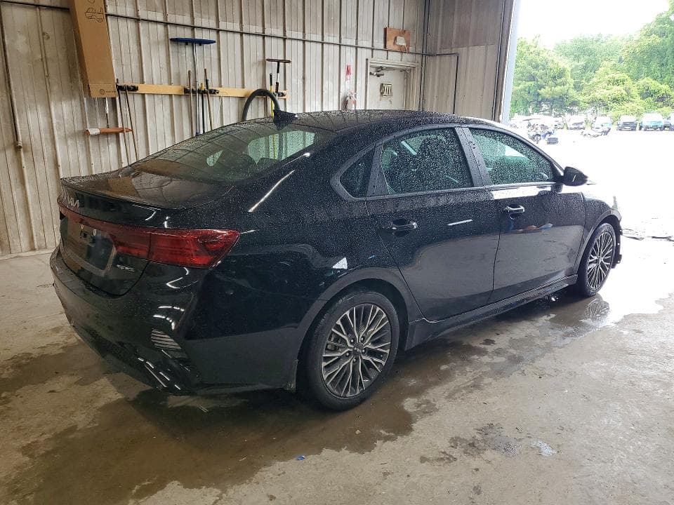 2024 KIA FORTE GT LINE 3