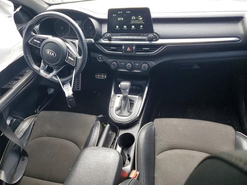 2021 KIA FORTE GT LINE 8