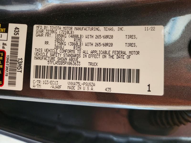 2023 TOYOTA TUNDRA SR5 12