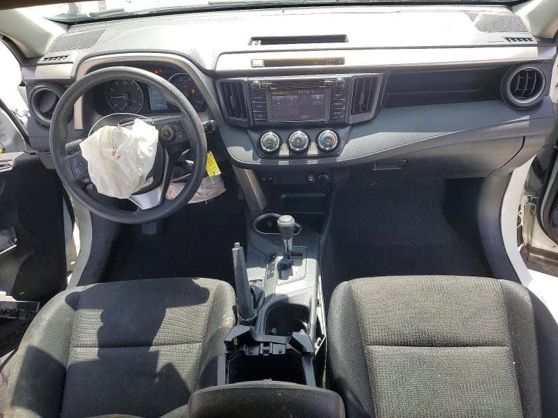 2018 TOYOTA RAV4 LE 8