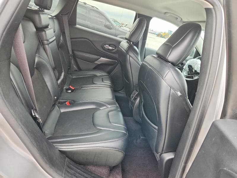 2019 JEEP CHEROKEE LATITUDE PLUS 11