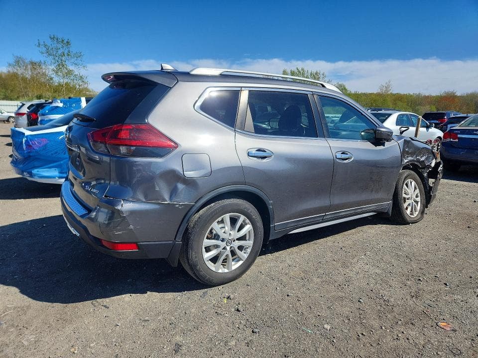 2018 NISSAN ROGUE SV 3