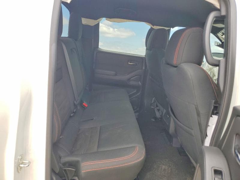 2022 NISSAN FRONTIER PRO-X 10