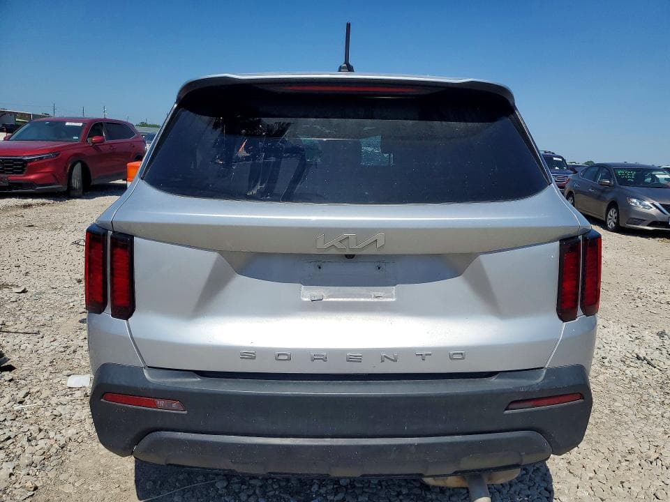 2022 KIA SORENTO LX 6