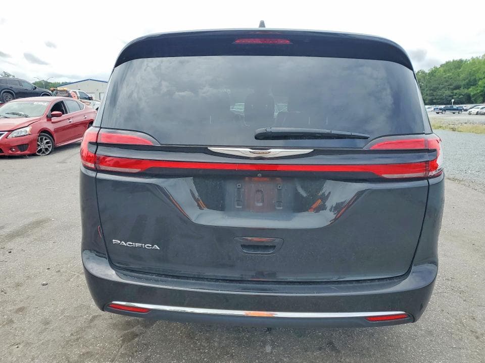 2022 CHRYSLER PACIFICA TOURING L 6