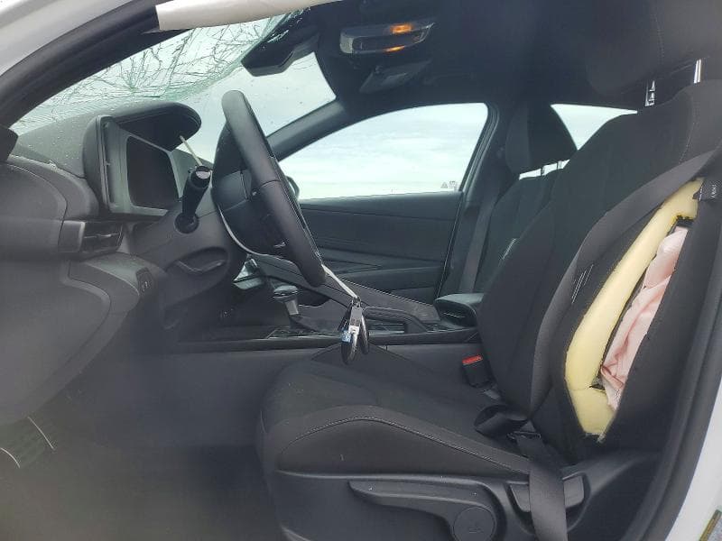 2025 HYUNDAI ELANTRA SEL SPORT 7