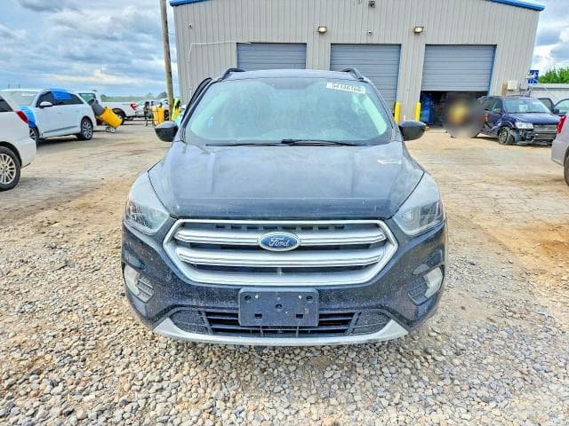 2017 FORD ESCAPE SE 5