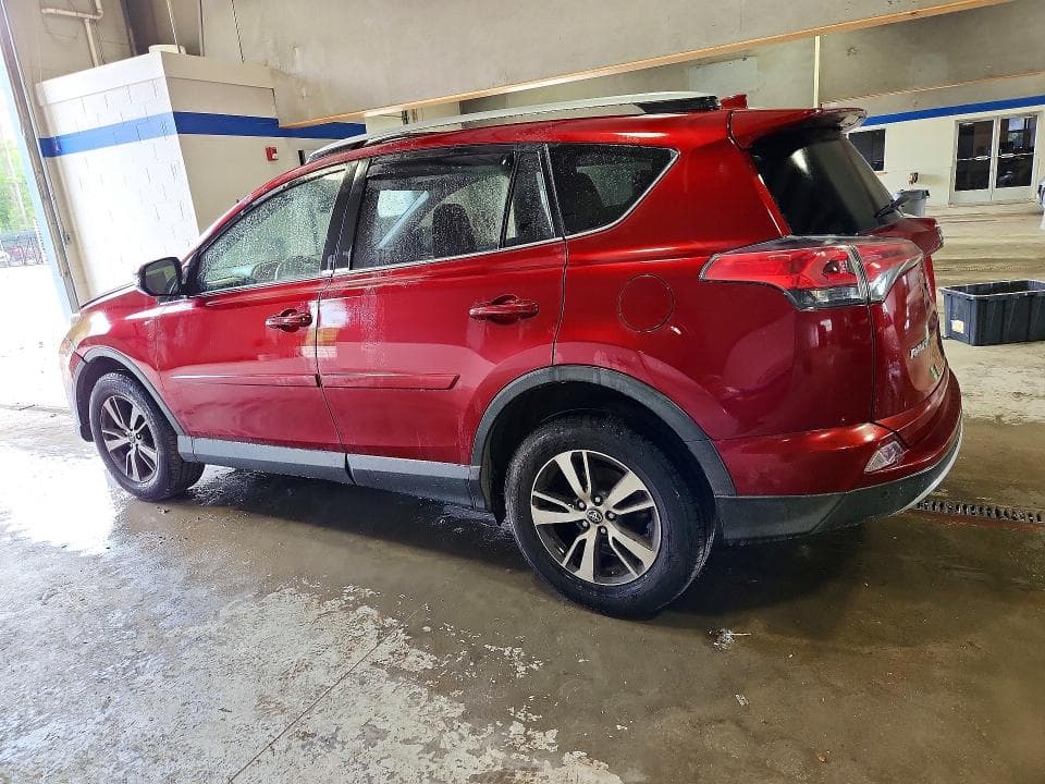 2018 TOYOTA RAV4 XLE 2