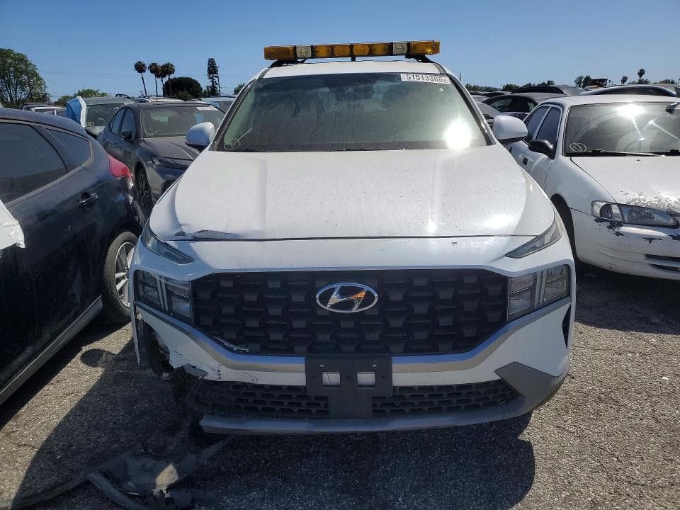 2021 HYUNDAI SANTA FE SE 5