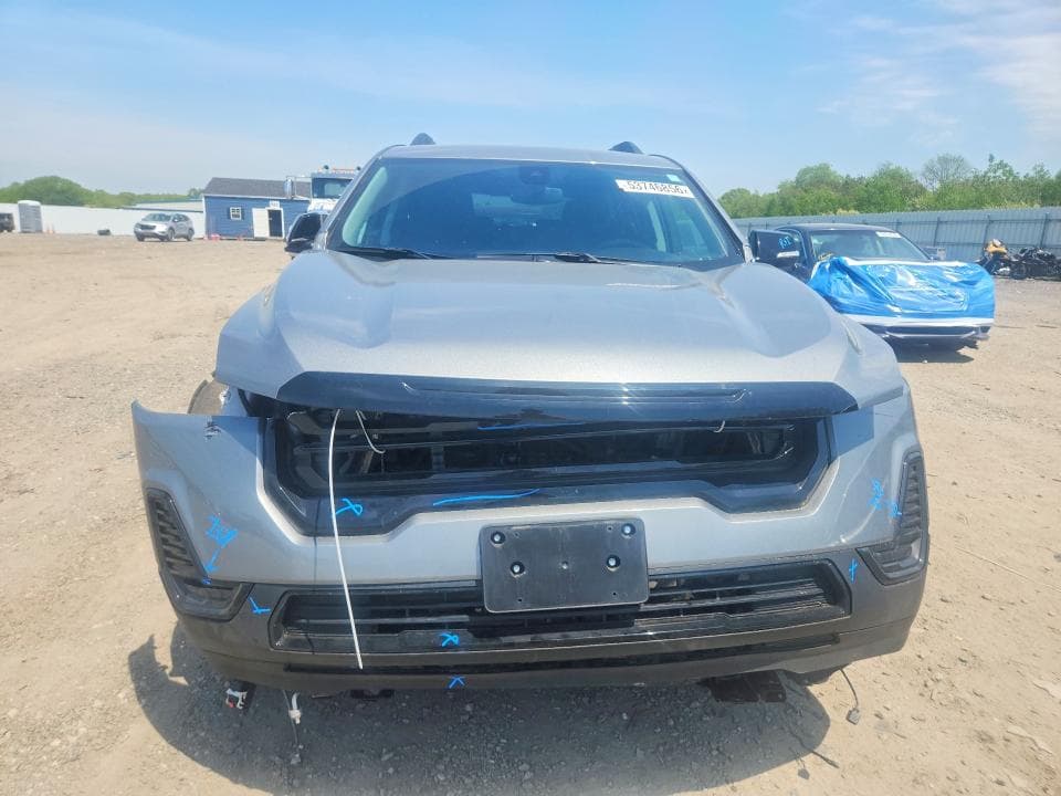 2023 GMC ACADIA SLE 5