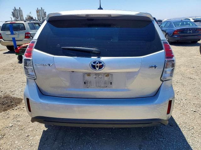 2017 TOYOTA PRIUS V THREE 6