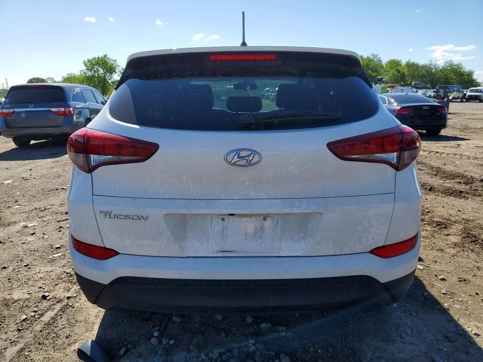 2018 HYUNDAI TUCSON SE 6