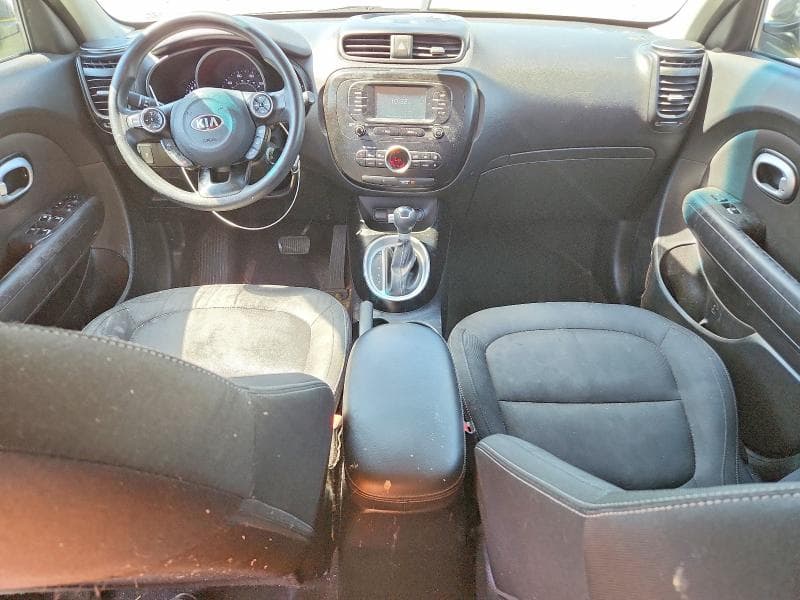 2017 KIA SOUL + 8