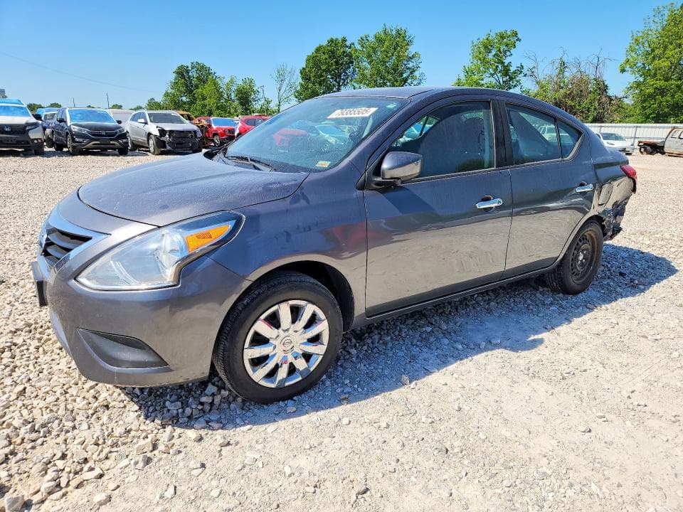 2018 NISSAN VERSA SV - 1