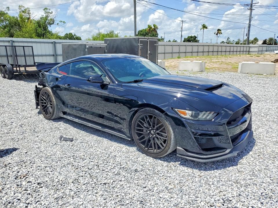 2017 FORD MUSTANG GT 4