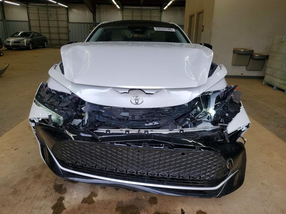 2026 TOYOTA CROWN LIMITED 5