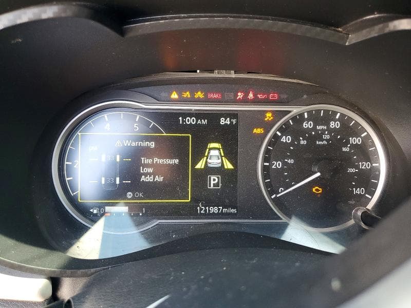 2021 NISSAN VERSA SV 9