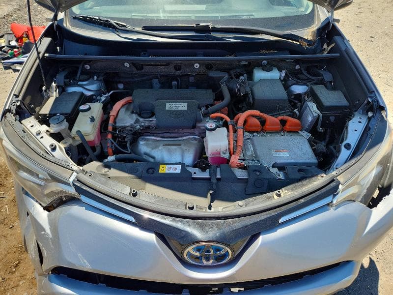 2017 TOYOTA RAV4 HV LIMITED 12