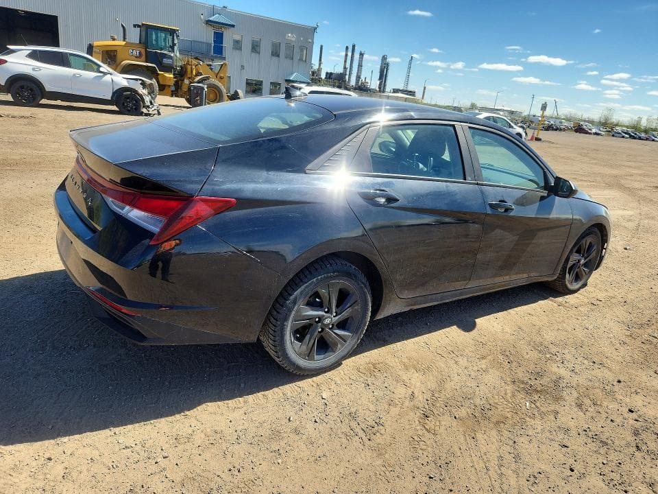 2023 HYUNDAI ELANTRA SEL 3