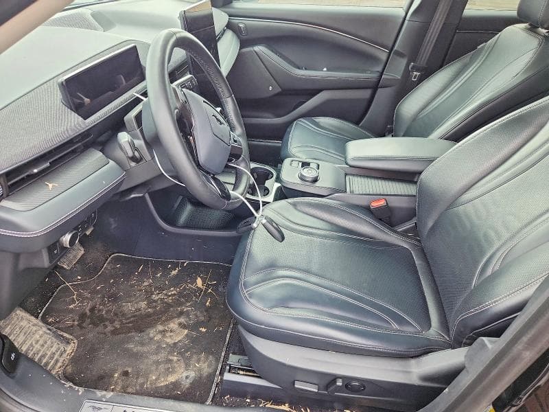 2021 FORD MUSTANG MACH-E PREMIUM 7