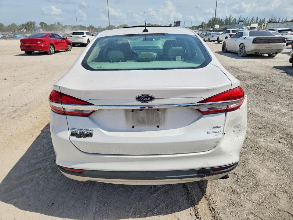 2017 FORD FUSION SE 6