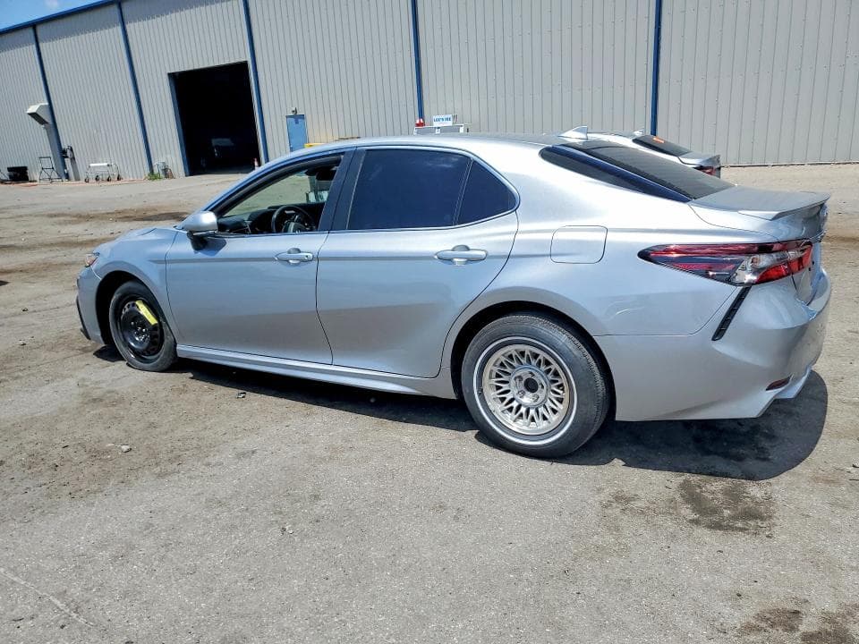 2023 TOYOTA CAMRY SE 2