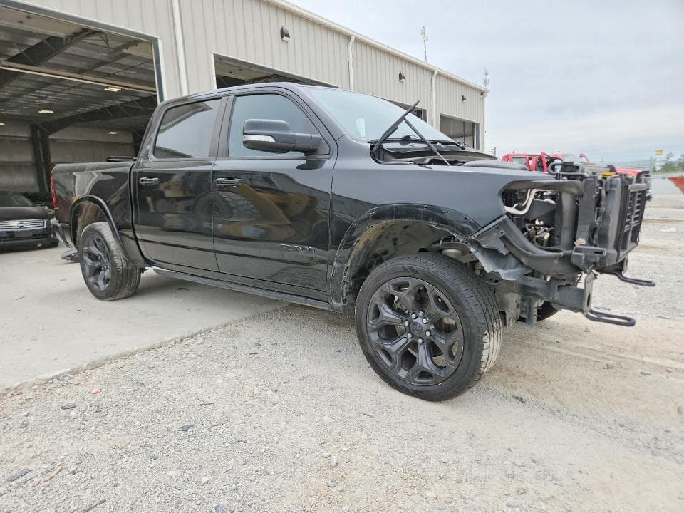 2020 RAM 1500 LIMITED 4