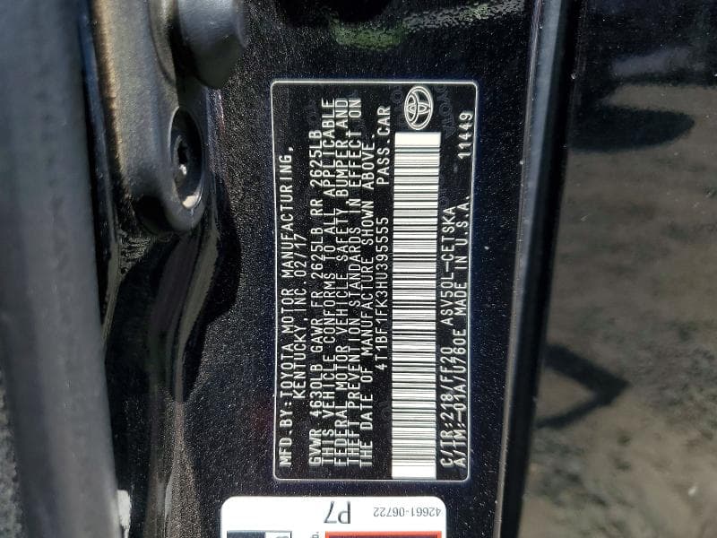 2017 TOYOTA CAMRY SE 12