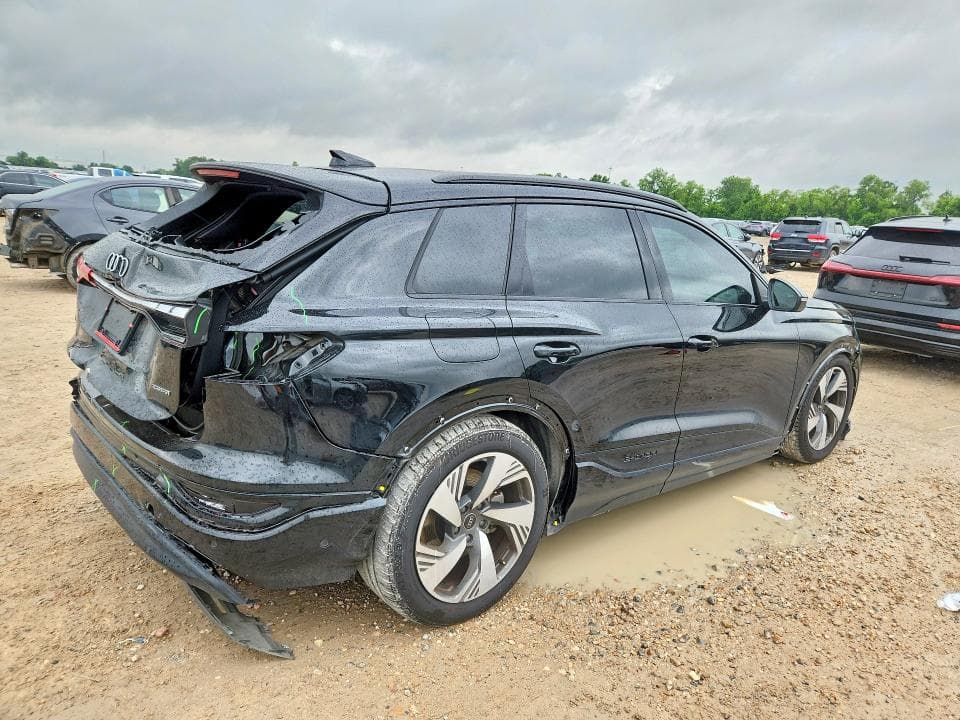2025 AUDI Q6 E-TRON PRESTIGE 3