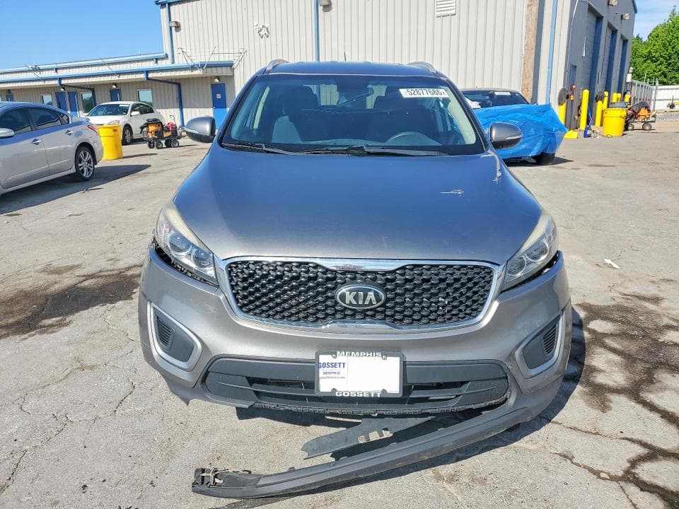 2017 KIA SORENTO LX 5