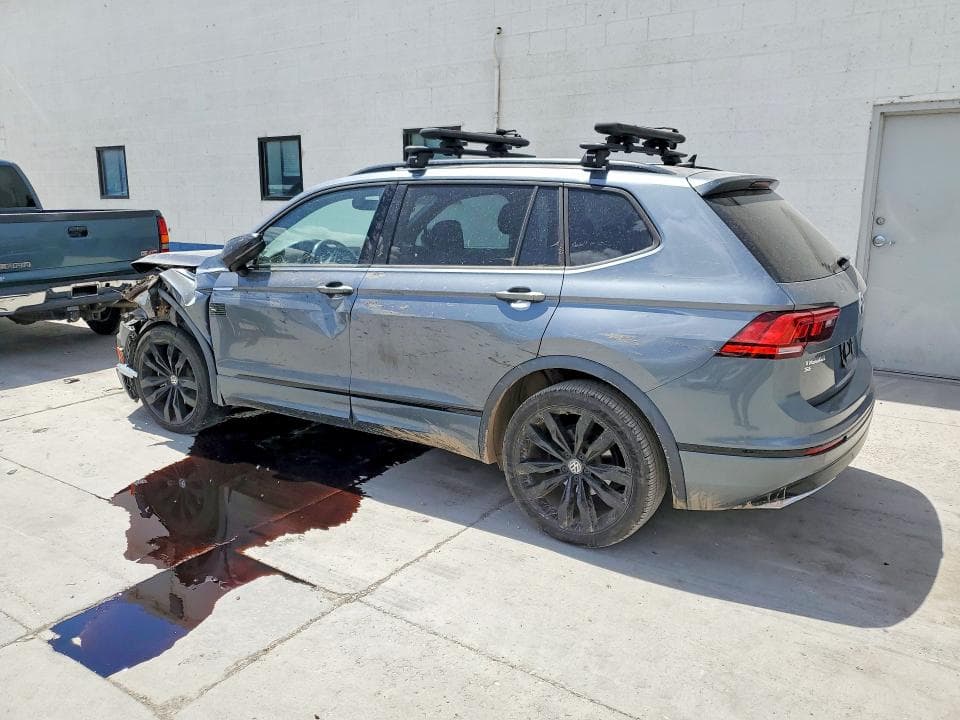 2021 VOLKSWAGEN TIGUAN SE 2