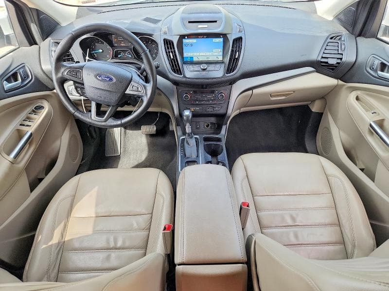 2017 FORD ESCAPE SE 8