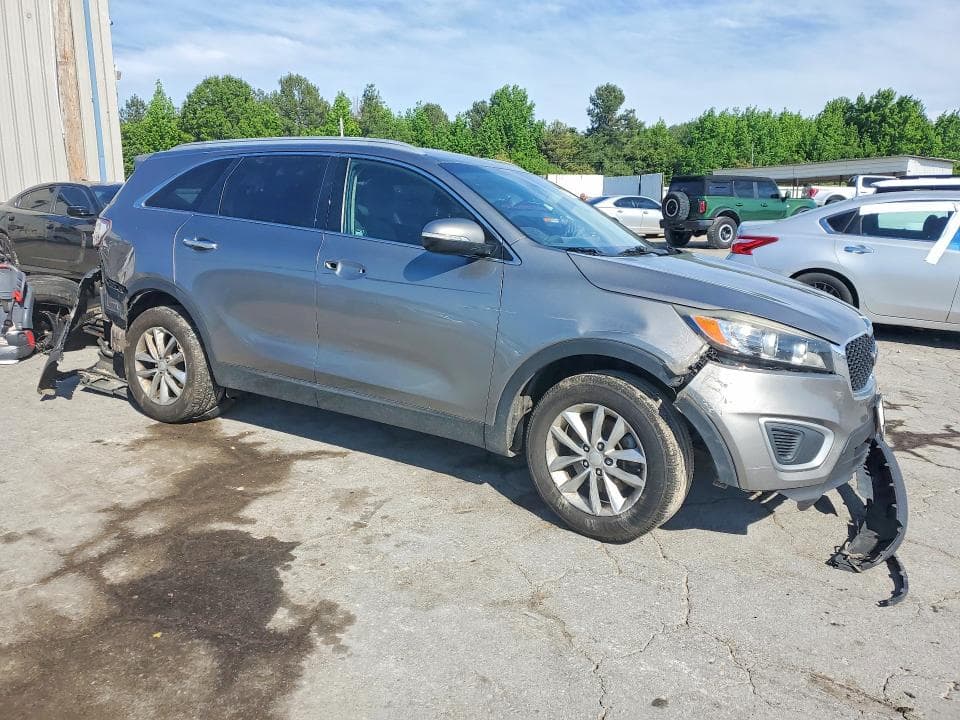2017 KIA SORENTO LX 4