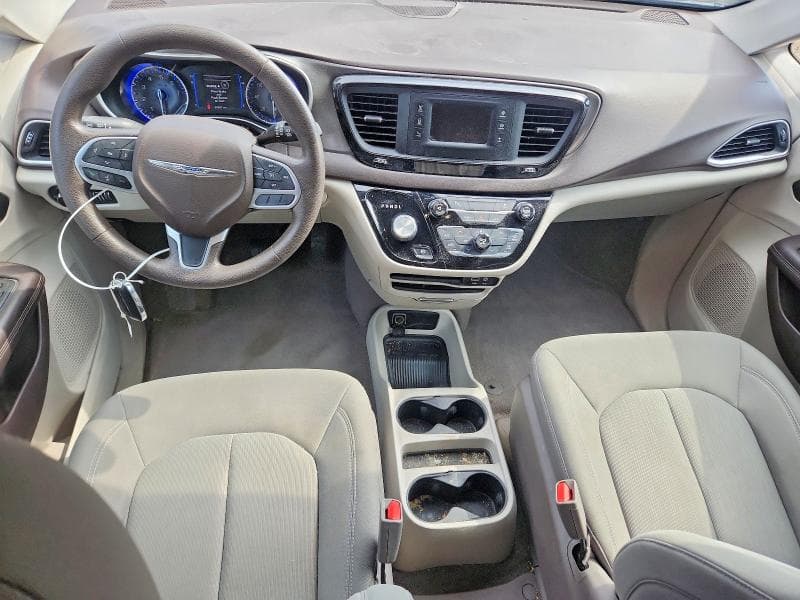 2017 CHRYSLER PACIFICA LX 8