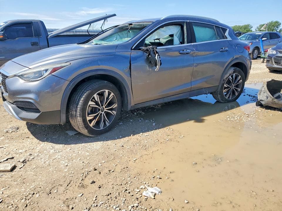 2018 INFINITI QX30
