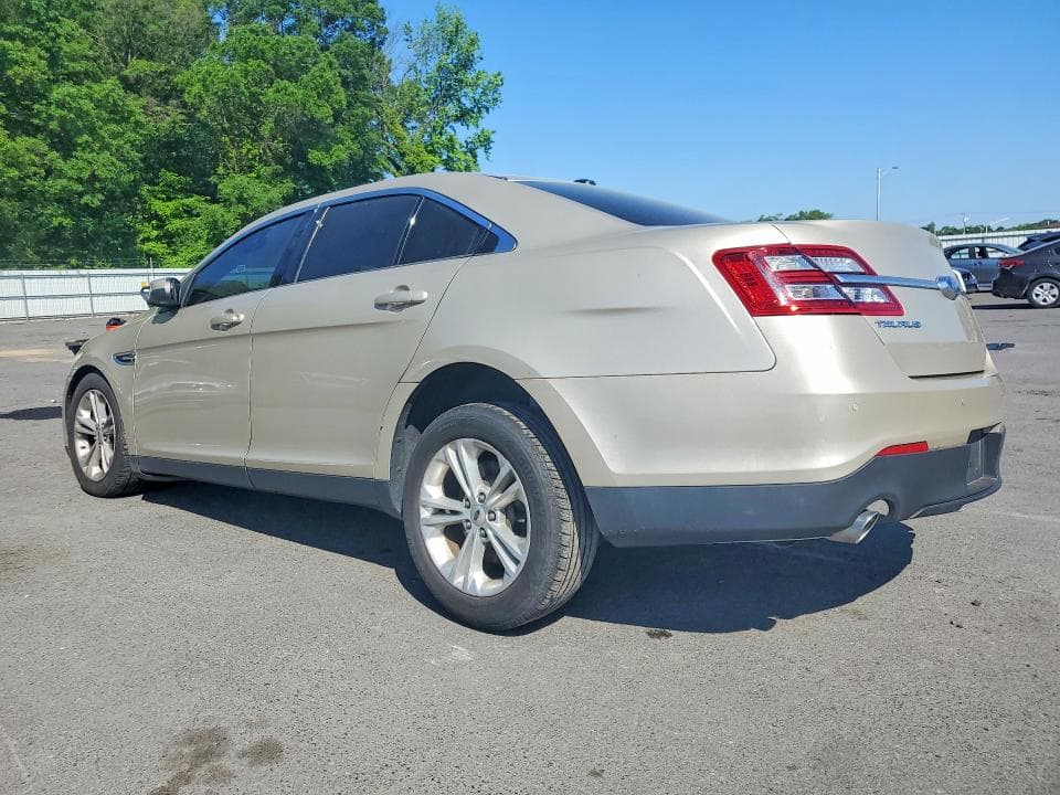 2018 FORD TAURUS SEL 2