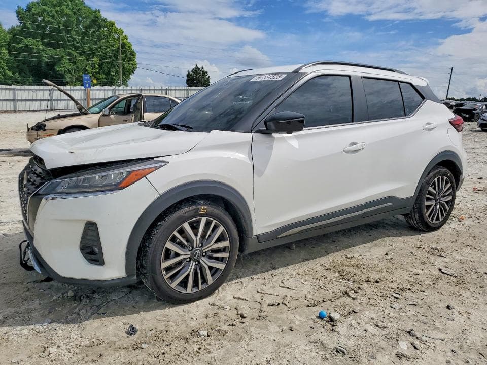 2022 NISSAN KICKS SR - 1