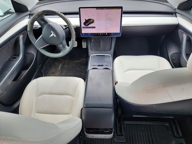 2021 TESLA MODEL 3 8