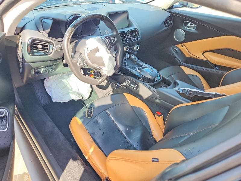 2020 ASTON MARTIN VANTAGE 8