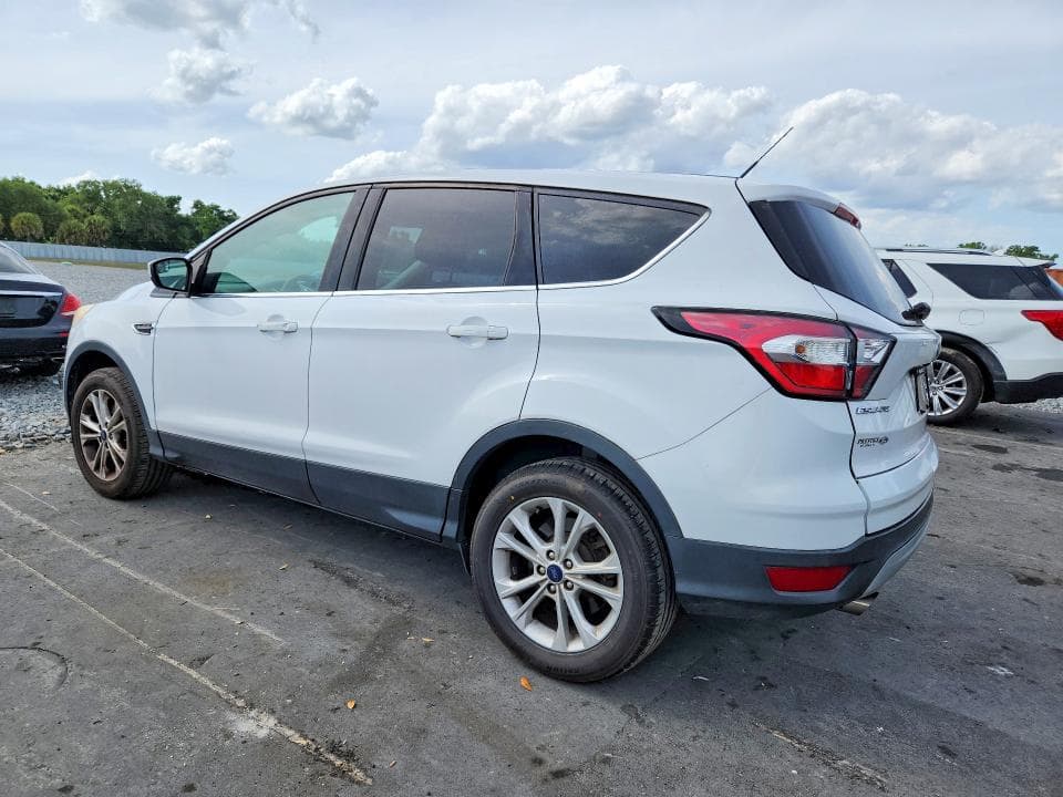 2017 FORD ESCAPE SE 2