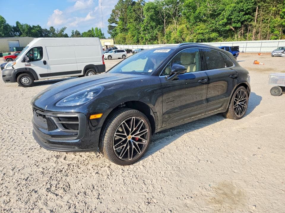 2025 PORSCHE MACAN S - 1