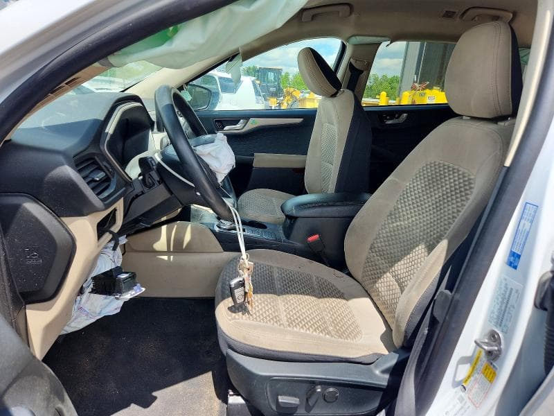 2020 FORD ESCAPE SE 7
