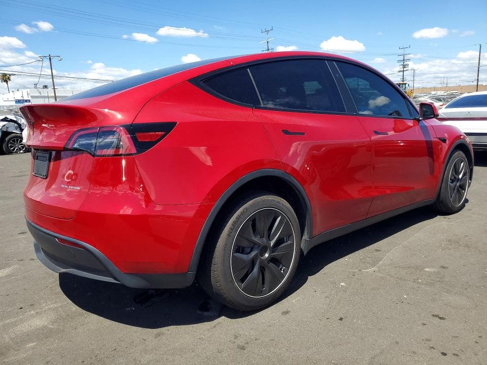 2023 TESLA MODEL Y 3