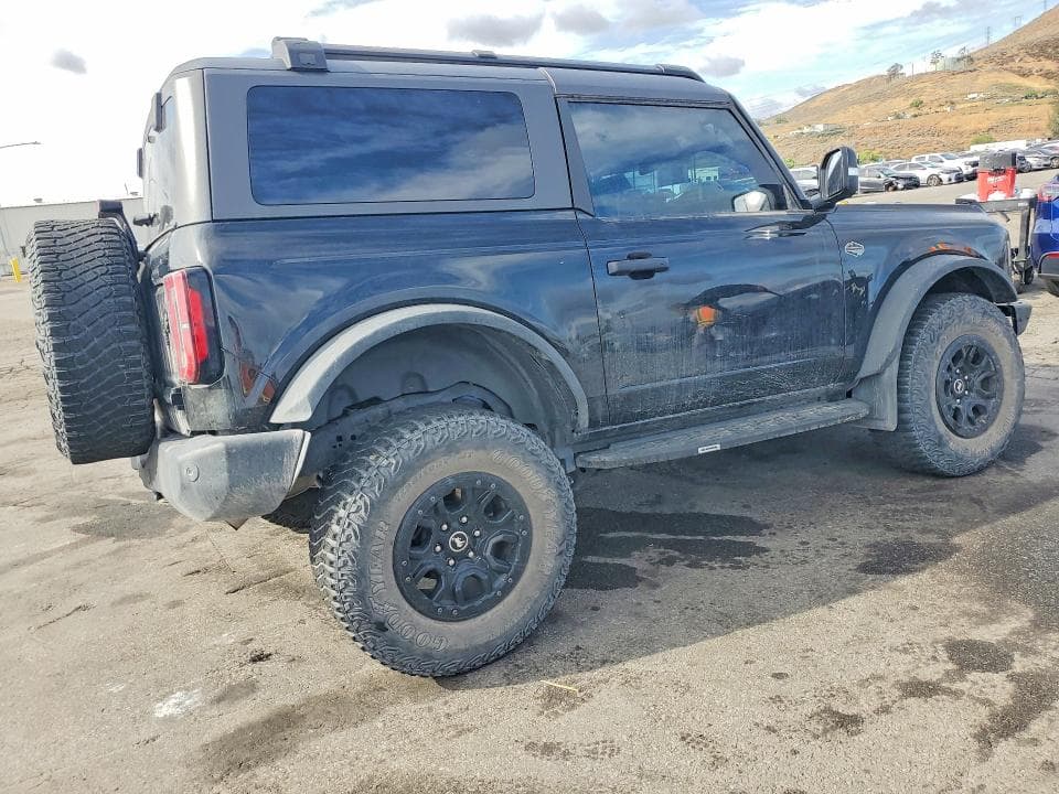 2023 FORD BRONCO BASE 3