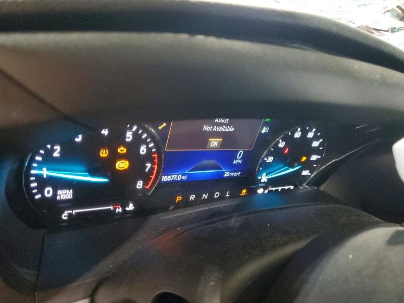 2024 FORD EXPLORER XLT 9