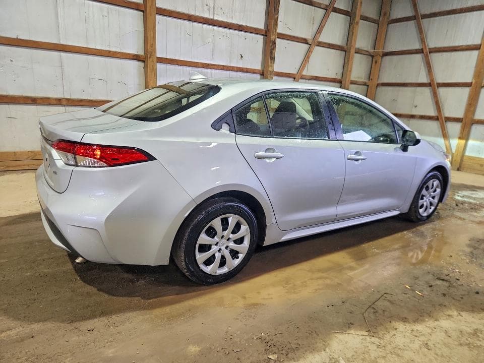 2020 TOYOTA COROLLA LE 3