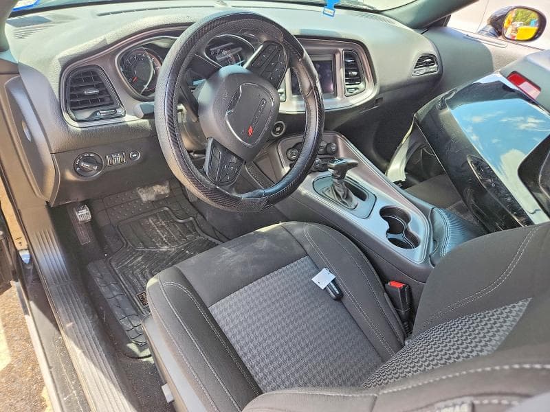 2023 DODGE CHALLENGER SXT 8